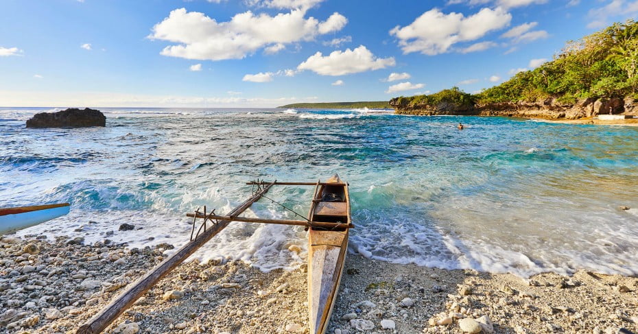 pacific islands niue avatele beach vaka 2100x1100 ScaleMaxWidthWzkzMF0